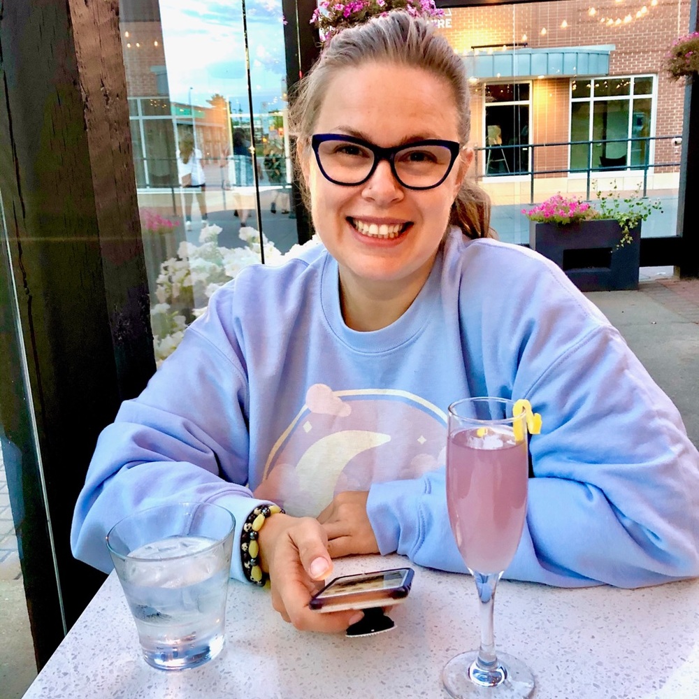 Meet your Posher, Lauren